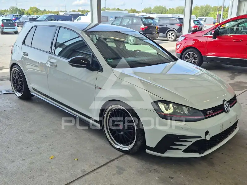 2016 Volkswagen GOLF