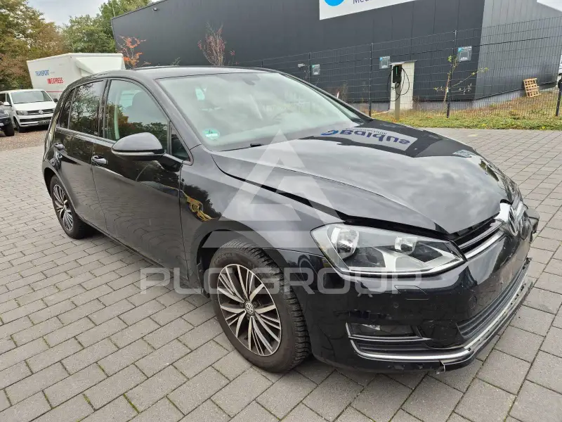 2016 Volkswagen GOLF