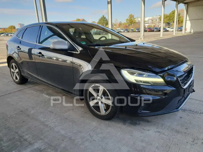 2017 Volvo V40