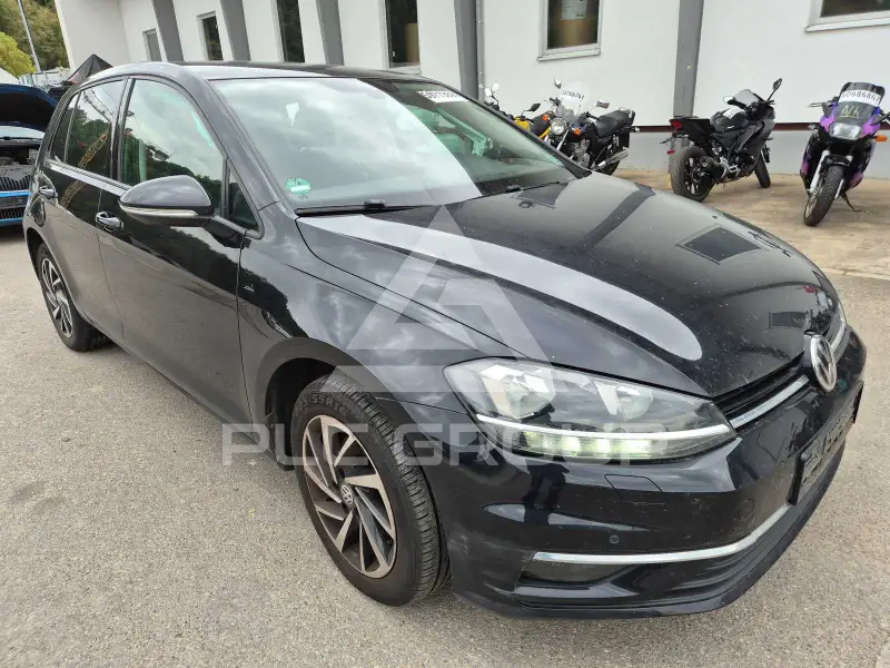 2018 Volkswagen GOLF