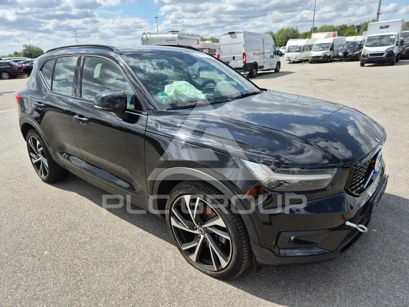 2019 Volvo XC40