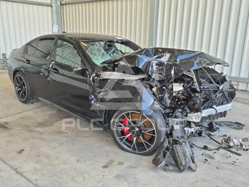 2022 BMW M5