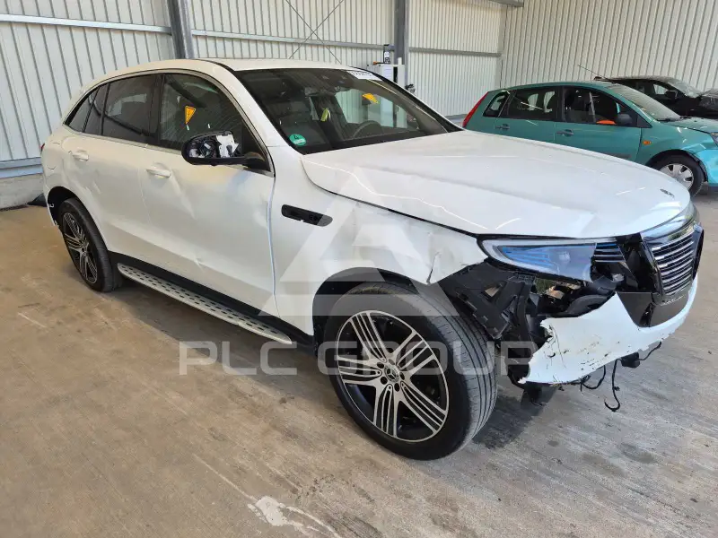 2022 Mercedes Benz EQC