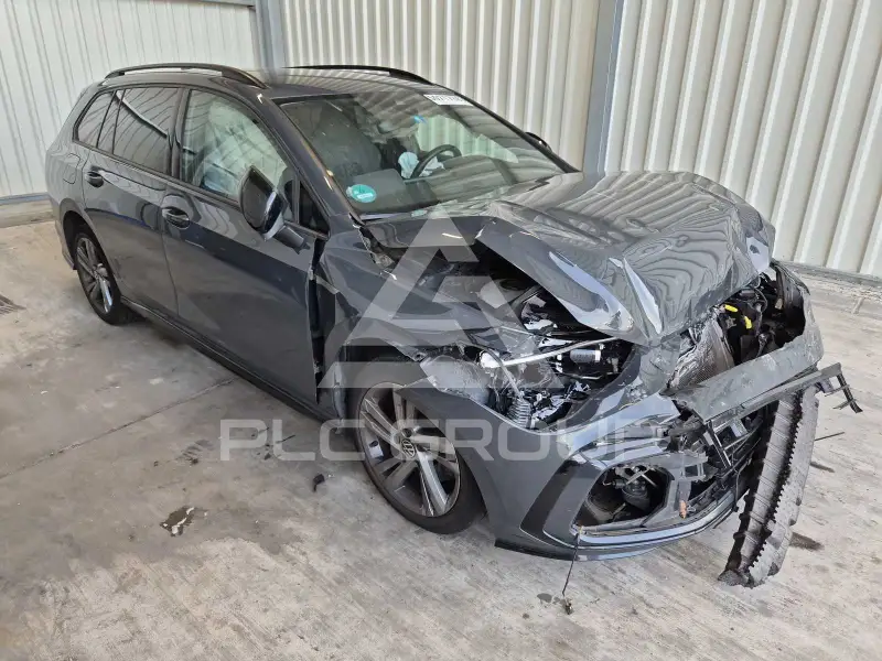 2022 Volkswagen GOLF