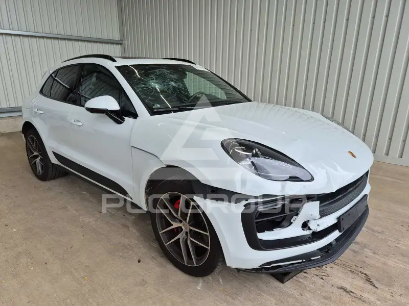 2023 Porsche MACAN