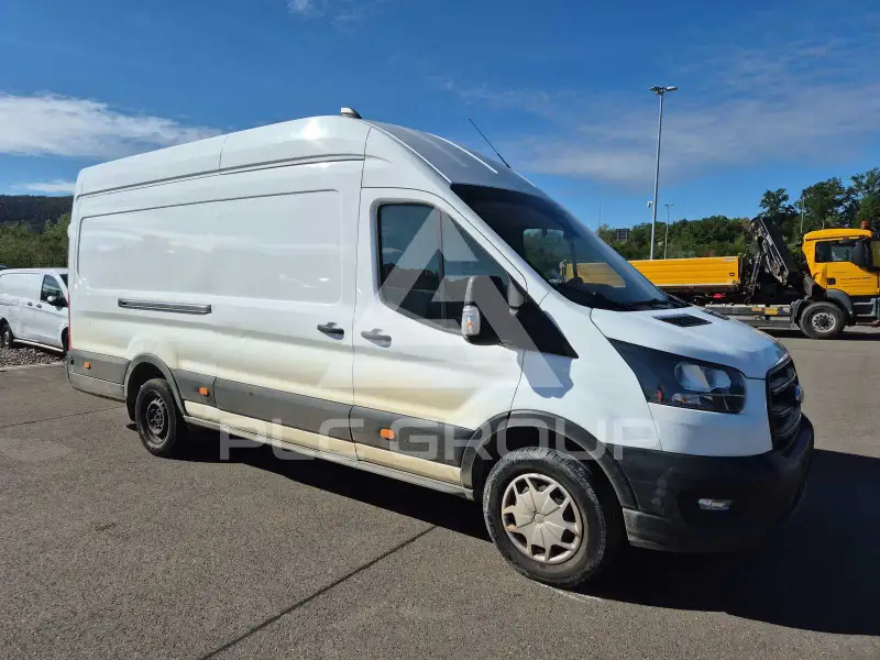 2023 Ford TRANSIT