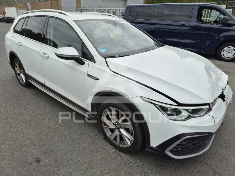 2024 Volkswagen GOLF