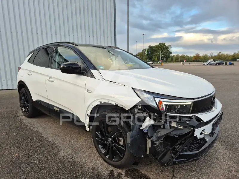 2024 Opel GrandlandX