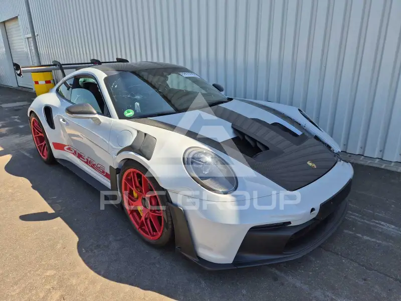 2025 Porsche 911