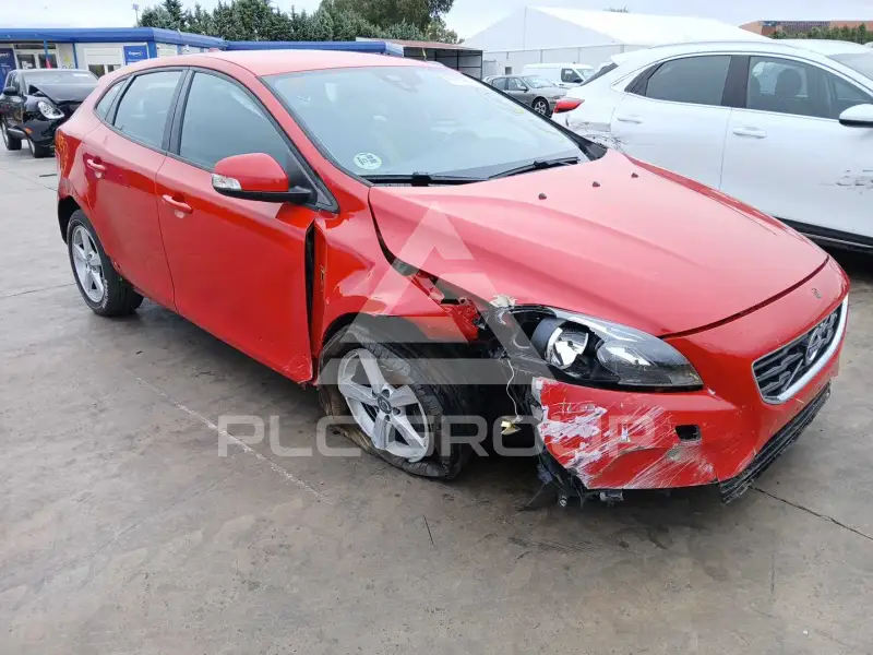 2015 Volvo V40