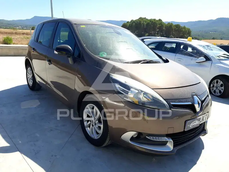 2015 Renault Scenic