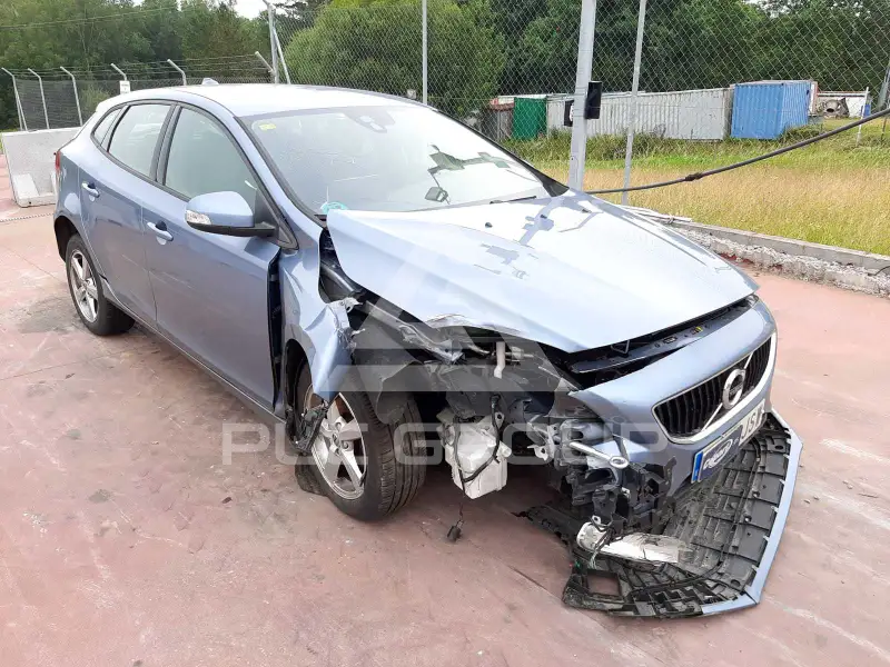 2016 Volvo V40