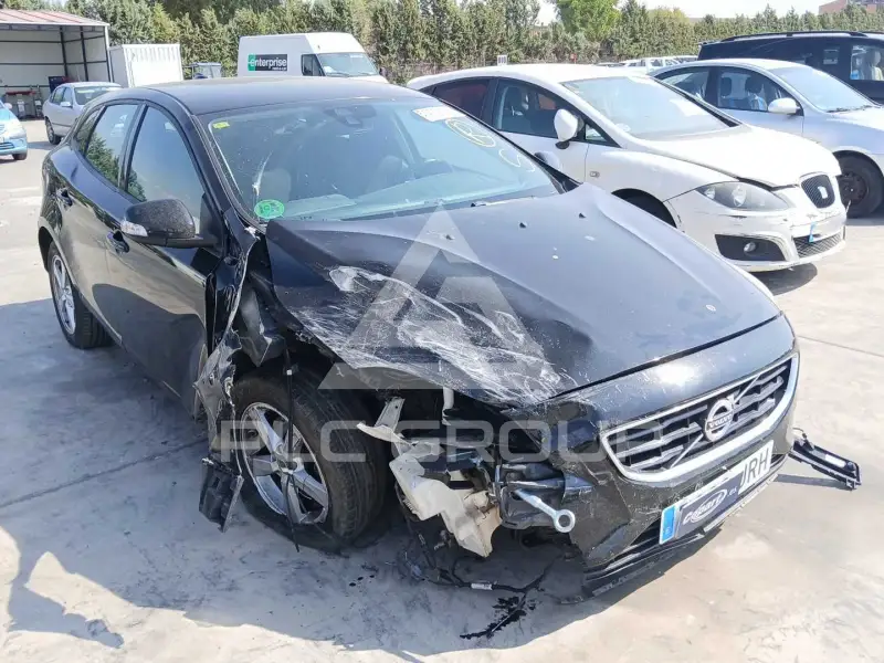 2016 Volvo V40