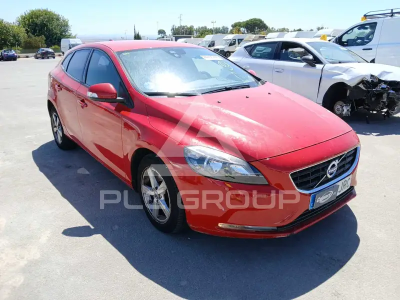 2016 Volvo V40