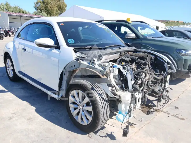 2016 Volkswagen BEETLE