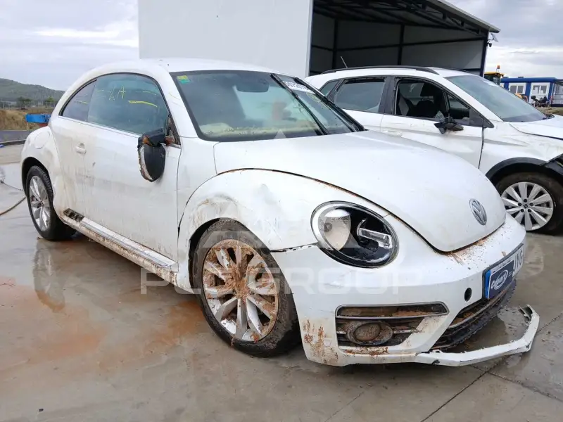 2017 Volkswagen BEETLE