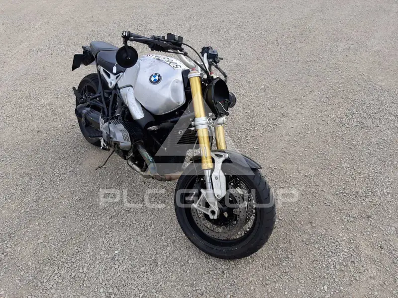2019 BMW R9