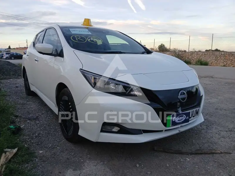 2022 Nissan LEAF