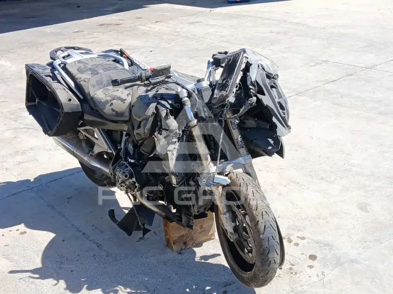 2022 BMW R1250