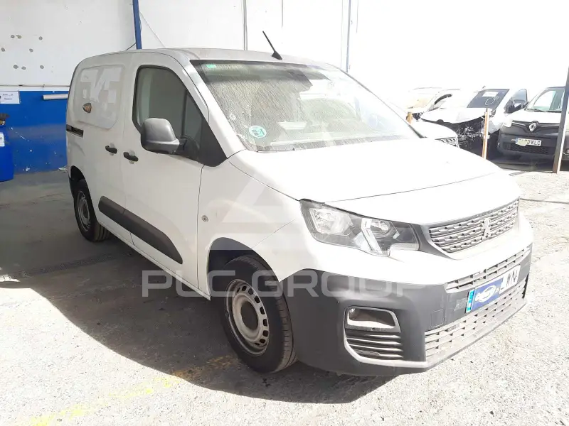 2022 Peugeot Partner