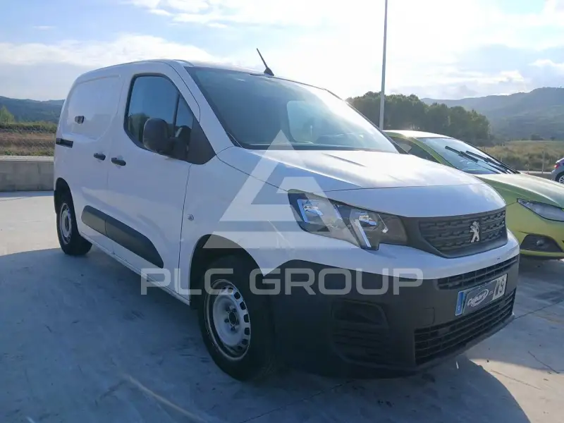 2022 Peugeot Partner