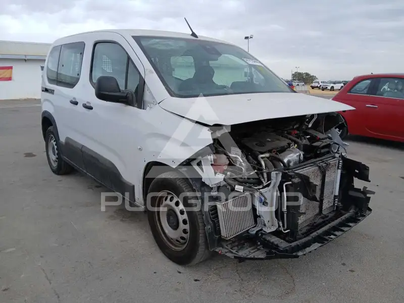 2025 Peugeot Rifter