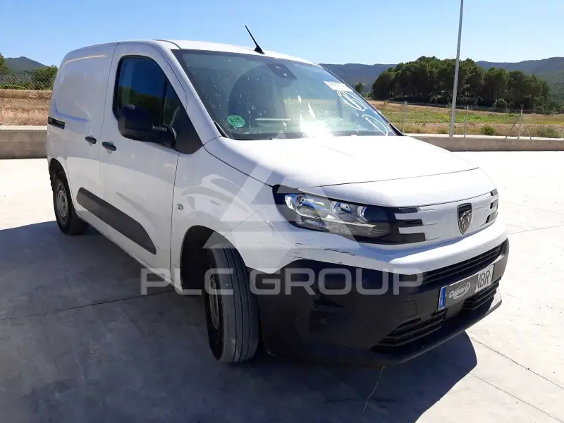 2025 Peugeot Partner