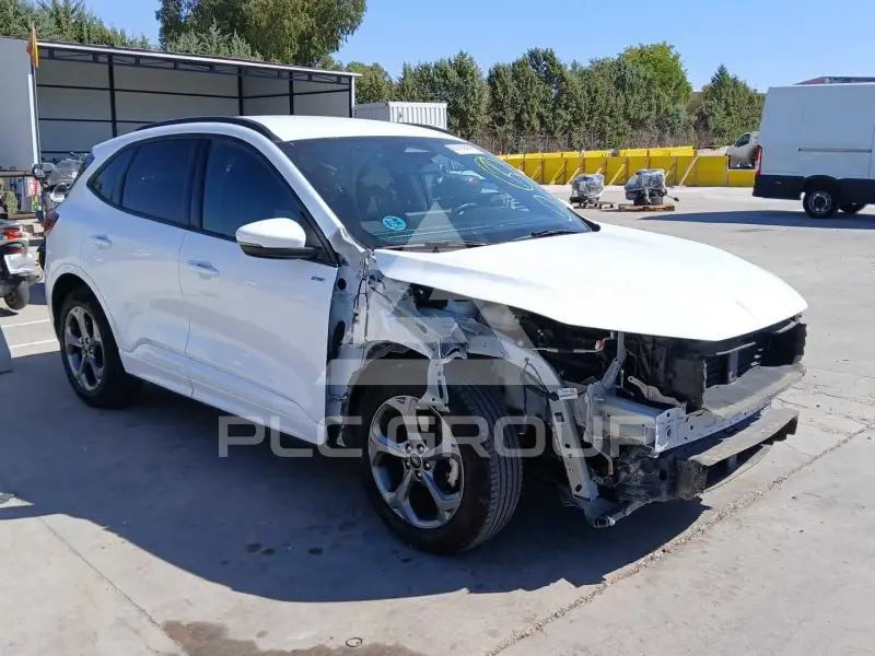 2025 Ford Kuga