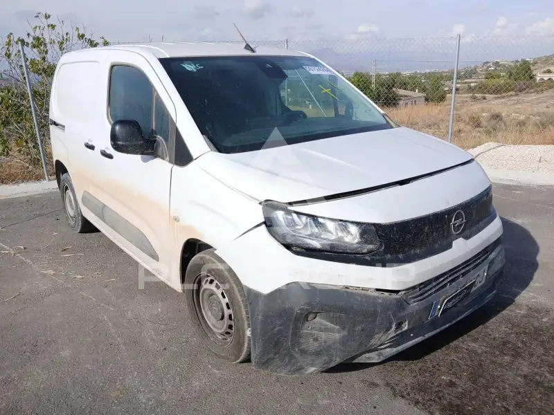 2025 Opel Combo
