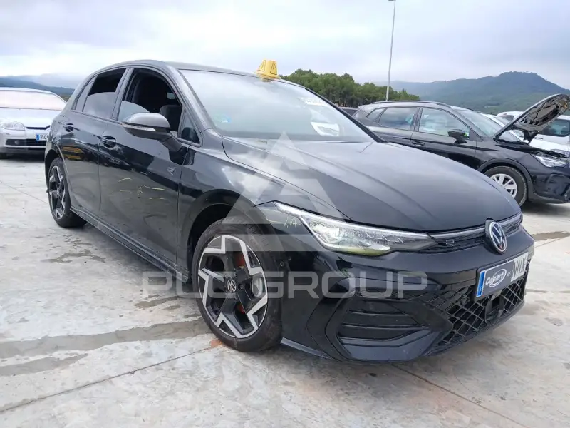2026 Volkswagen GOLF