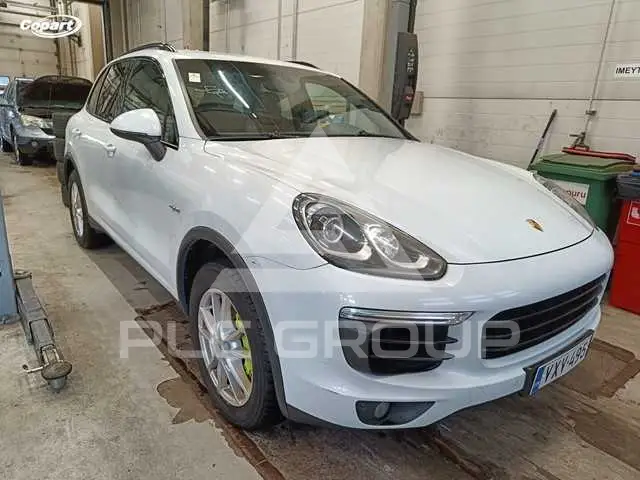 2015 Porsche Cayenne