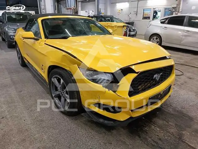 2015 Ford MUSTANG
