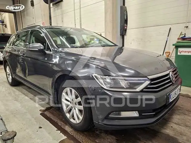 2015 Volkswagen Passat