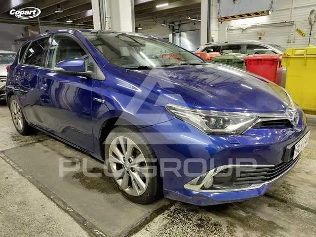2016 Toyota AURIS
