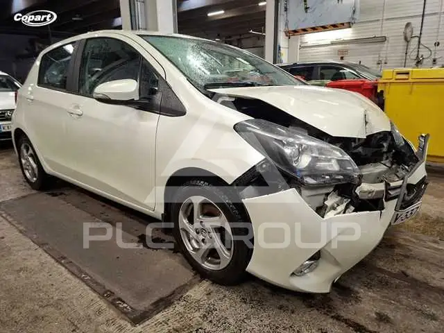 2016 Toyota YARIS