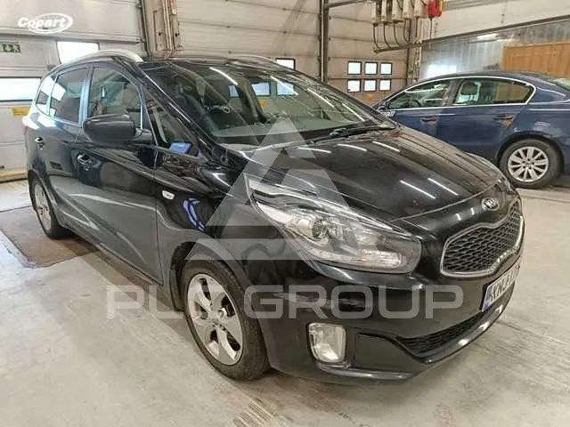 2016 KIA Carens