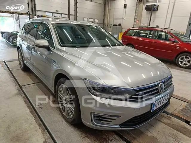 2016 Volkswagen Passat