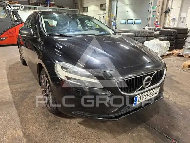 2017 Volvo V40