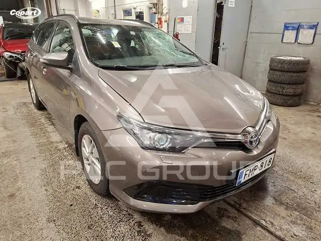 2017 Toyota AURIS