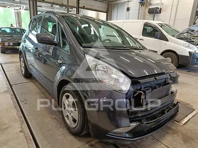 2017 KIA Venga