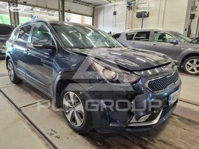 2017 KIA Niro