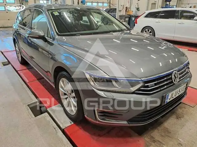 2017 Volkswagen Passat