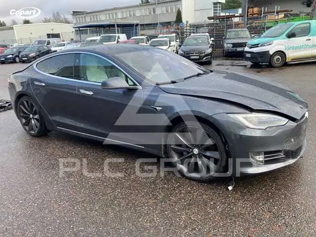 2018 Tesla MODEL S
