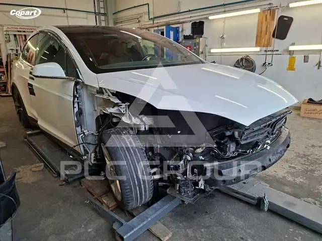 2018 Tesla MODEL X