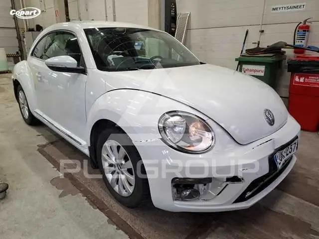 2018 Volkswagen BEETLE