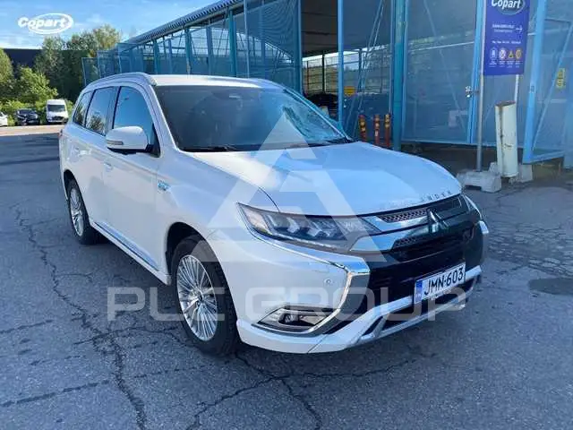 2020 Mitsubishi OUTLANDER