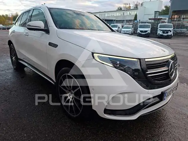 2020 Mercedes Benz EQC