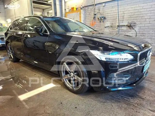 2020 Volvo V90