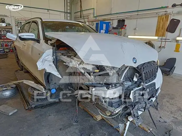 2021 BMW 300
