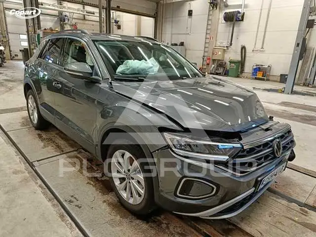2025 Volkswagen T-Roc